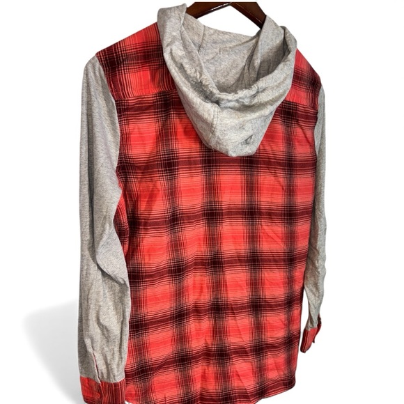The North Face Red and Gray Hooded 4 pocket button up Plaid Shirt - Picture 5 of 9